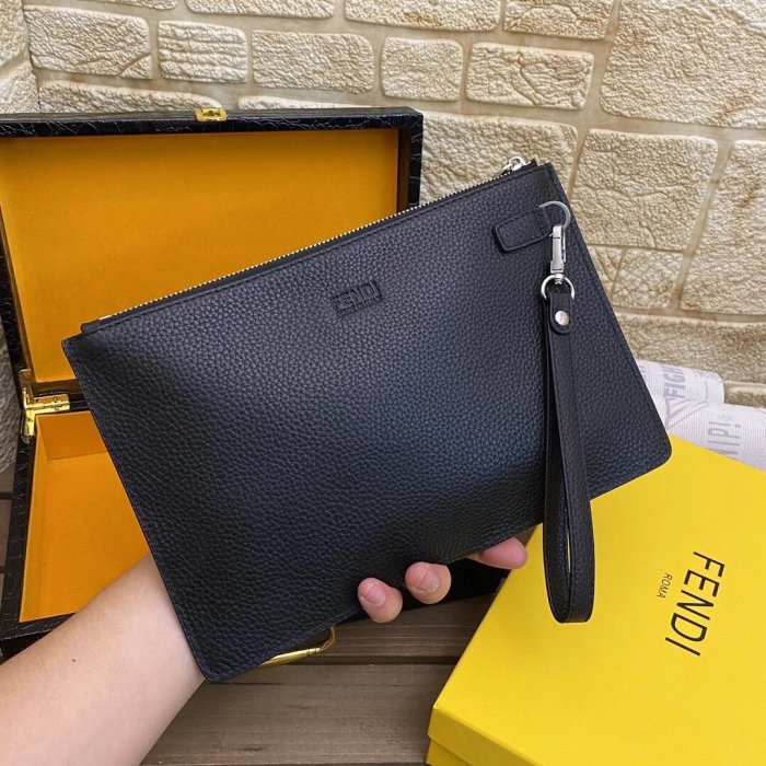 202110SS新作 FENDI フェンディ メンズ ハンドバックスーパーコピー
