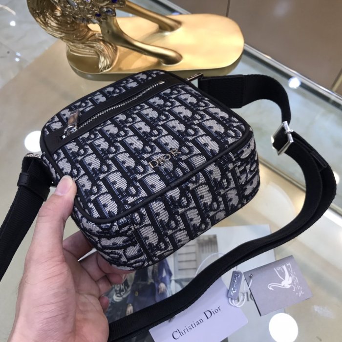 202110SS新作 Dior ディオール メンズ ショルダーバックスーパーコピー