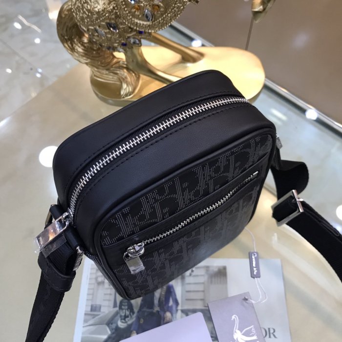 202110SS新作 Dior ディオール メンズ ショルダーバックスーパーコピー