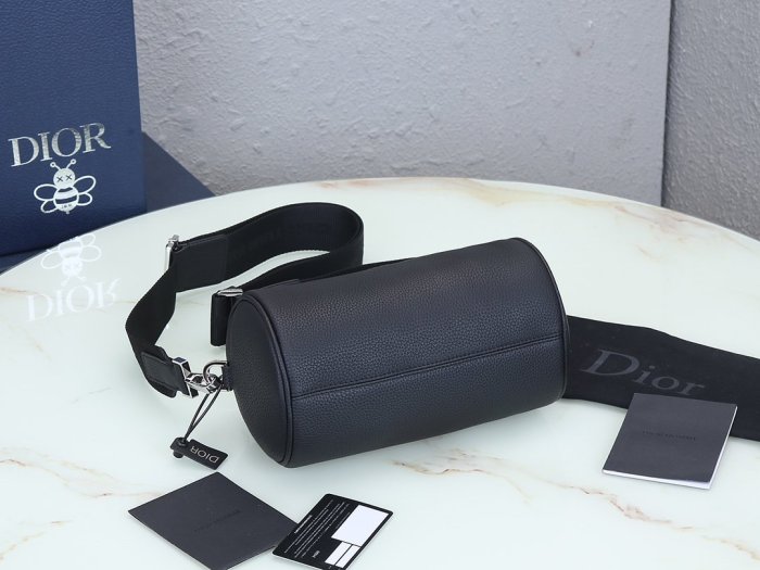 202110SS新作 Dior ディオール メンズ ショルダーバックスーパーコピー