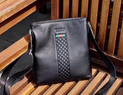 202110SS新作Gucci グッチ メンズ ショルダーバックスーパーコピー