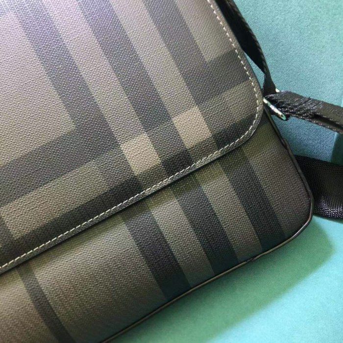 202110SS新作 Burberry バーバリー メンズ ショルダーバック スーパーコピー