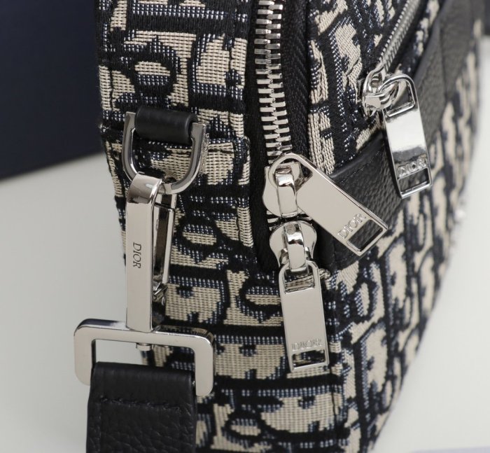 202110SS新作 Dior ディオール メンズ ショルダーバックスーパーコピー