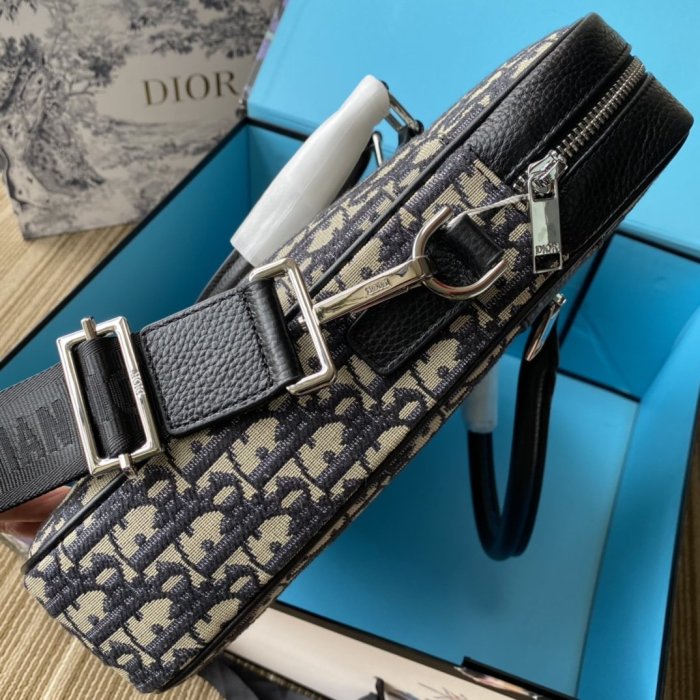 202110SS新作 Dior ディオール メンズ ハンドバックスーパーコピー