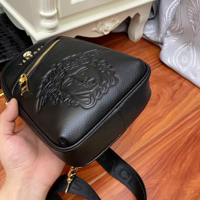 202110SS新作Versace ヴェルサーチェメンズ ショルダーバッグ スーパーコピー