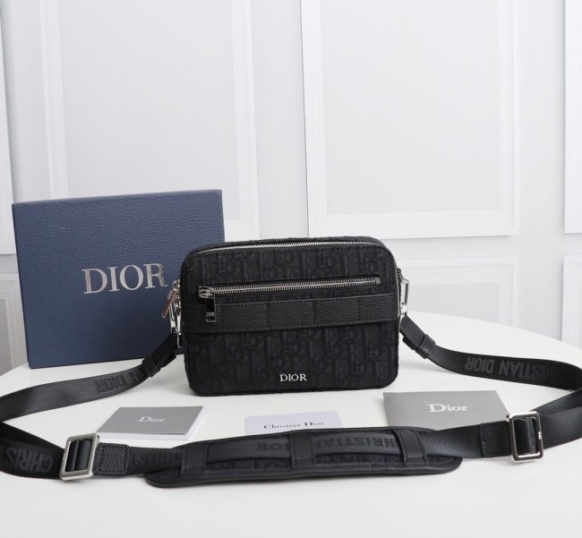202110SS新作 Dior ディオール メンズ ショルダーバックスーパーコピー
