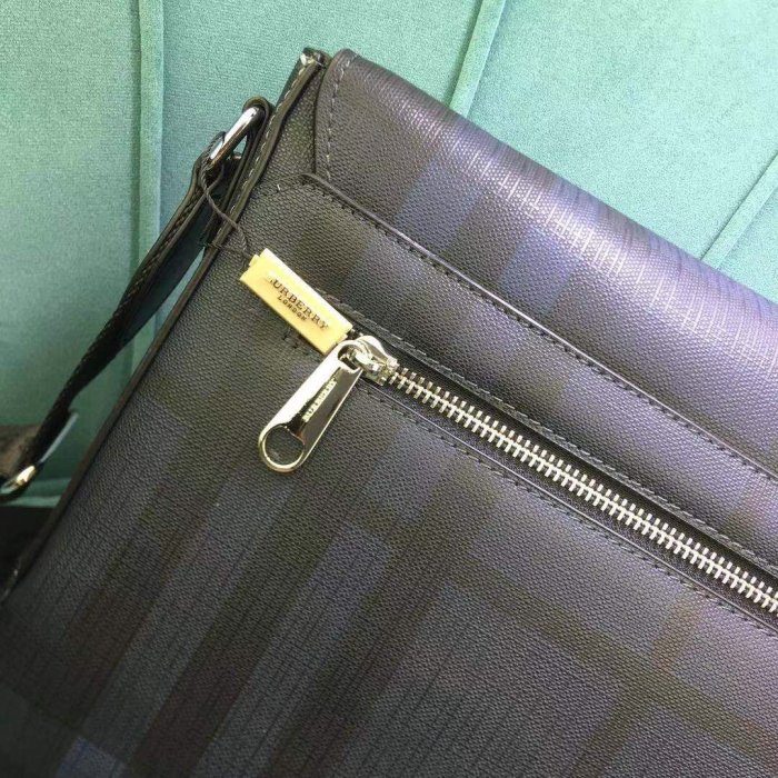 202110SS新作 Burberry バーバリー メンズ ショルダーバック スーパーコピー