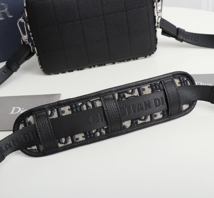 202110SS新作 Dior ディオール メンズ ショルダーバックスーパーコピー