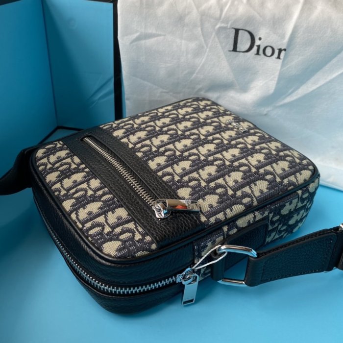 202110SS新作 Dior ディオール メンズ ショルダーバックスーパーコピー