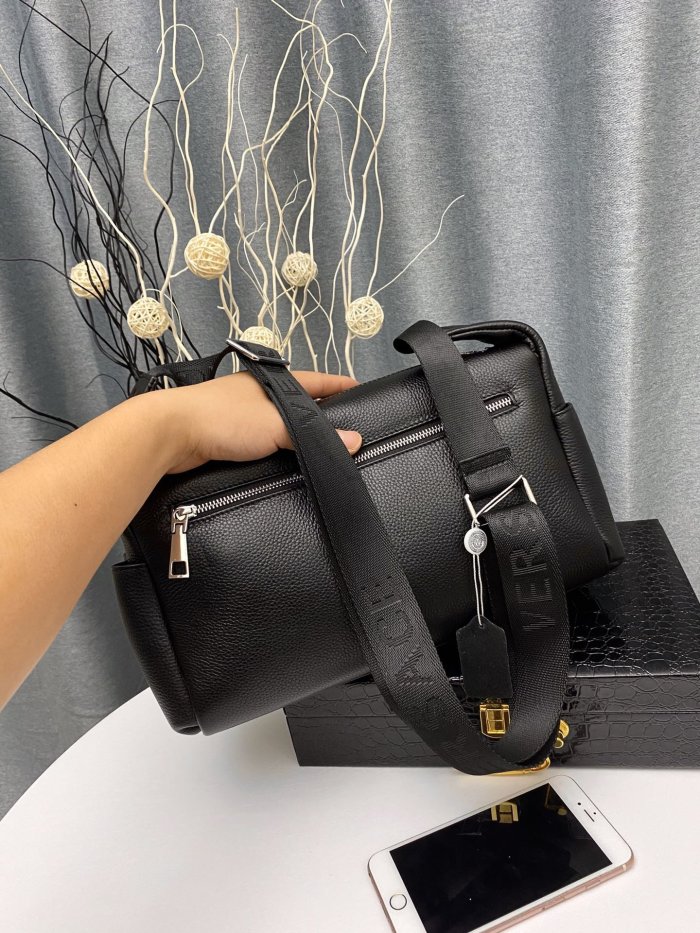 202110SS新作Versace ヴェルサーチェメンズ ショルダーバッグ スーパーコピー