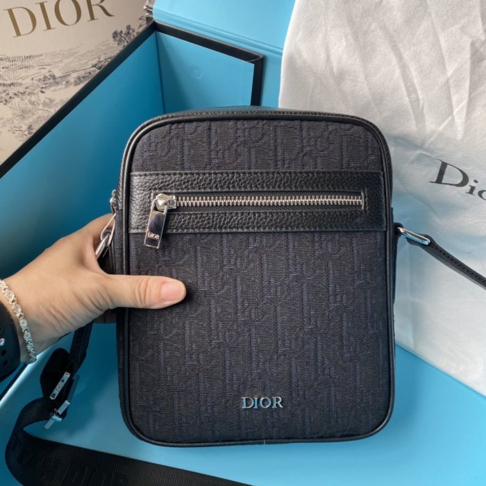 202110SS新作 Dior ディオール メンズ ショルダーバックスーパーコピー