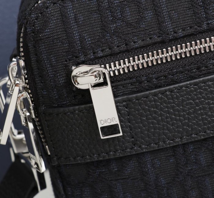 202110SS新作 Dior ディオール メンズ ショルダーバックスーパーコピー