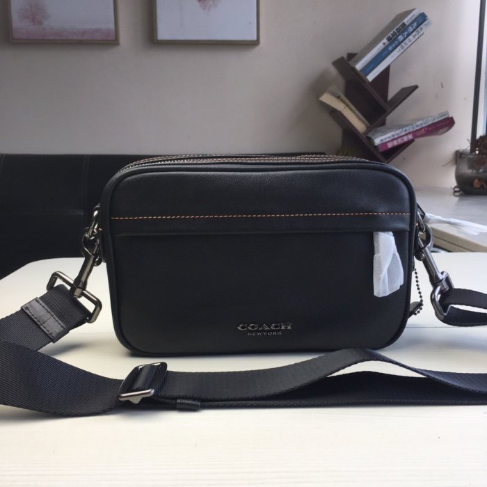 202110SS新作 Coach コーチ メンズ ショルダーバッグ スーパーコピー