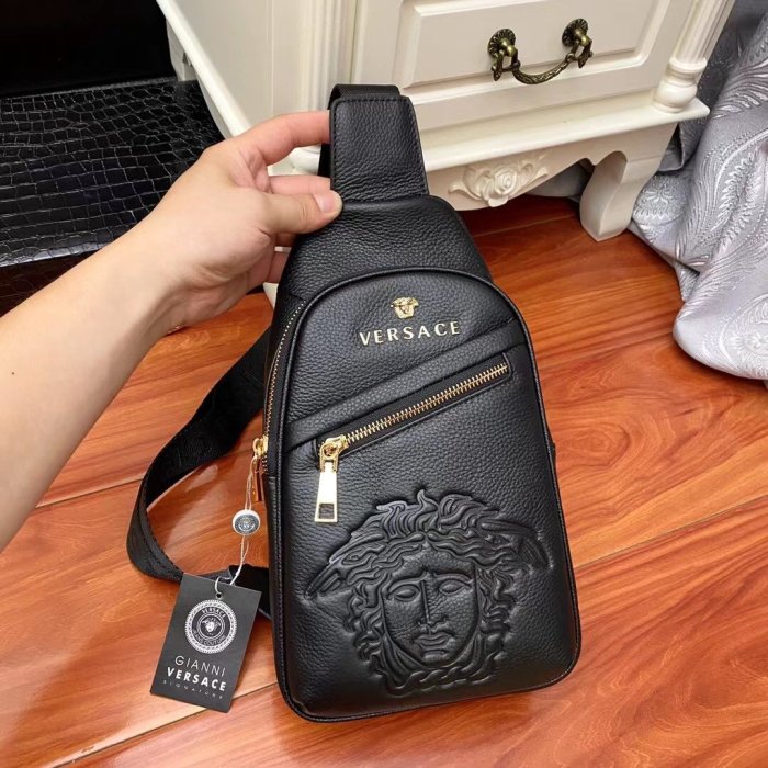 202110SS新作Versace ヴェルサーチェメンズ ショルダーバッグ スーパーコピー
