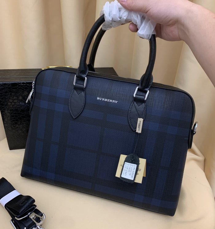 202110SS新作 Burberry バーバリー メンズ ハンドバックスーパーコピー