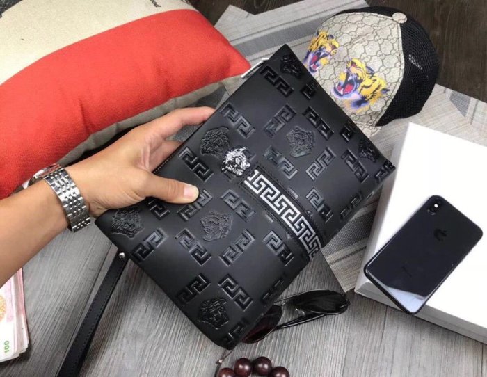 202110SS新作Versace ヴェルサーチェメンズ ハンドバック スーパーコピー