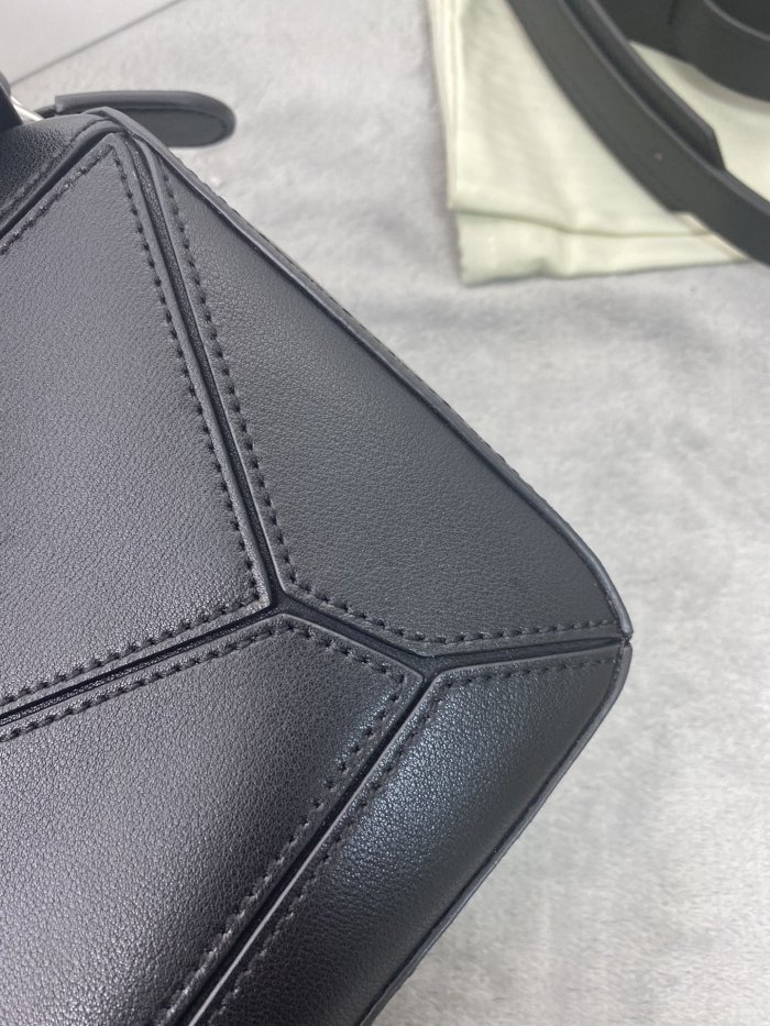 202110SS新作 LOEWE ロエベ レディース ショルダーバッグスーパーコピー