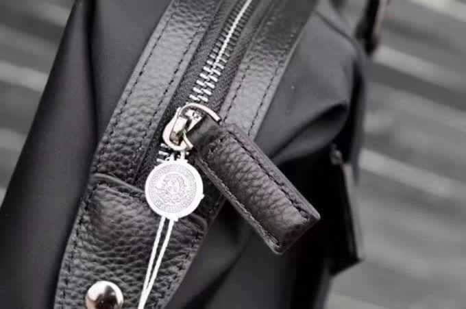 202110SS新作Versace ヴェルサーチェメンズ ハンドバック スーパーコピー