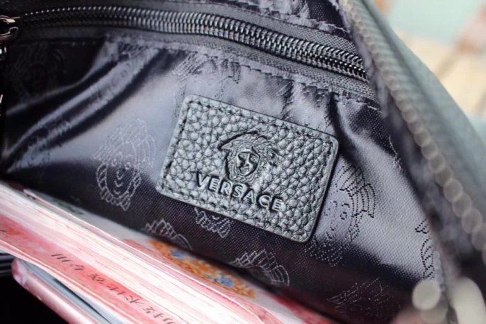 202110SS新作Versace ヴェルサーチェメンズ ハンドバック スーパーコピー
