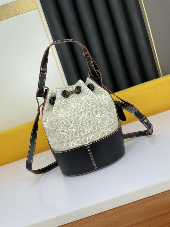202110SS新作 LOEWE ロエベ レディース ショルダーバッグスーパーコピー