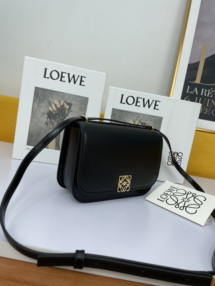 202110SS新作 LOEWE ロエベ レディース ショルダーバッグスーパーコピー