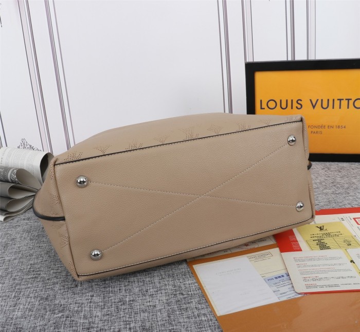 202110SS新作 Louis Vuitton ルイヴィトンレディース ハンドバックスーパーコピー