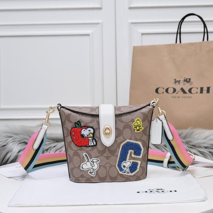 202110SS新作 Coach コーチ レディース ショルダーバッグ スーパーコピー