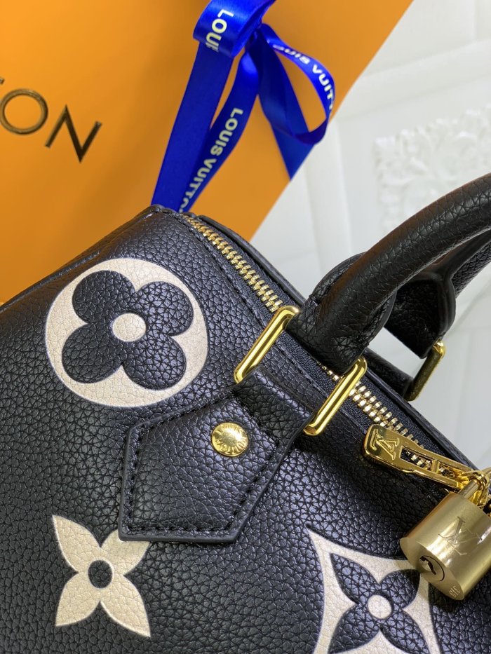 202110SS新作 Louis Vuitton ルイヴィトンレディース ショルダーバッグ スーパーコピー