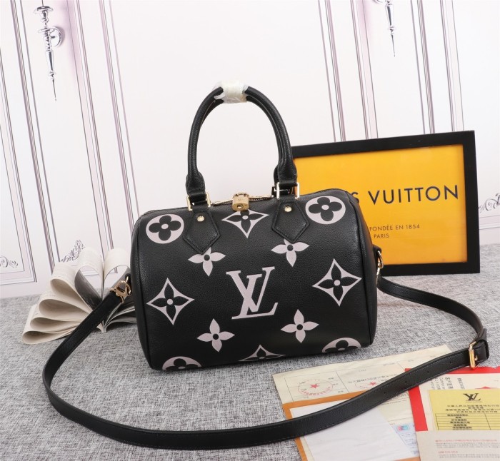 202110SS新作 Louis Vuitton ルイヴィトンレディース ショルダーバッグ スーパーコピー