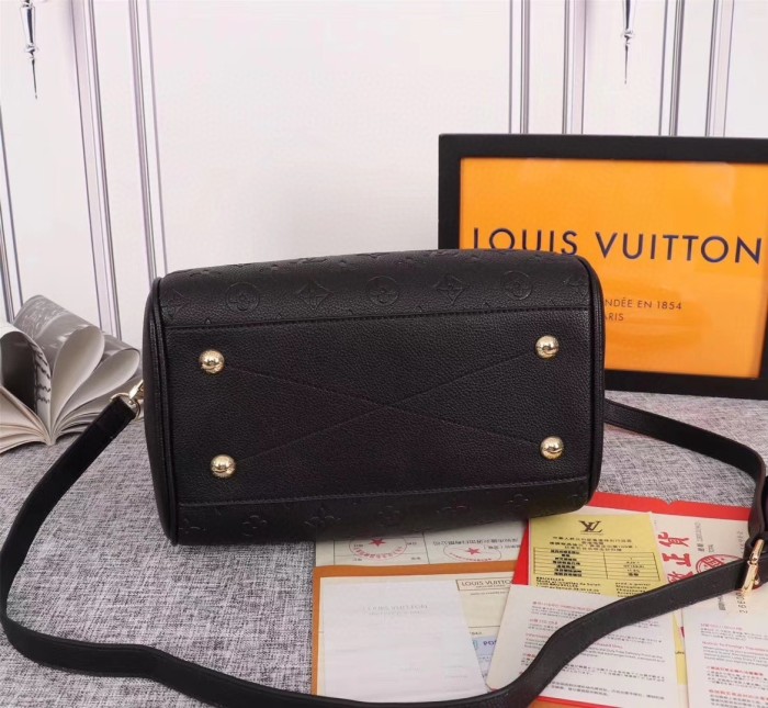 202110SS新作 Louis Vuitton ルイヴィトンレディース ショルダーバッグ スーパーコピー