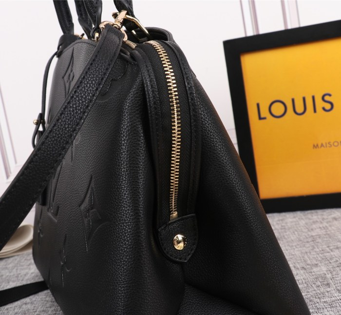 202110SS新作 Louis Vuitton ルイヴィトンレディース ショルダーバッグ スーパーコピー