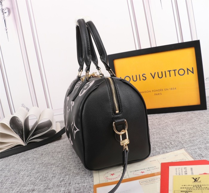 202110SS新作 Louis Vuitton ルイヴィトンレディース ショルダーバッグ スーパーコピー