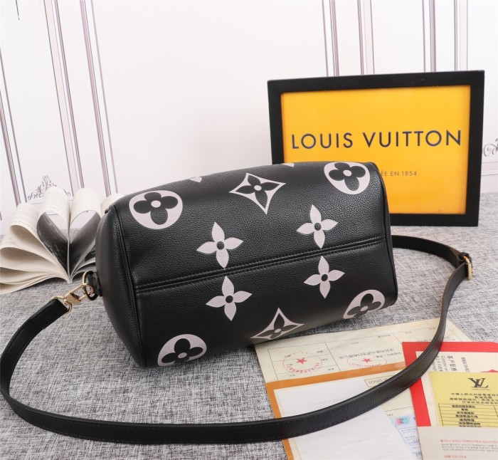 202110SS新作 Louis Vuitton ルイヴィトンレディース ショルダーバッグ スーパーコピー