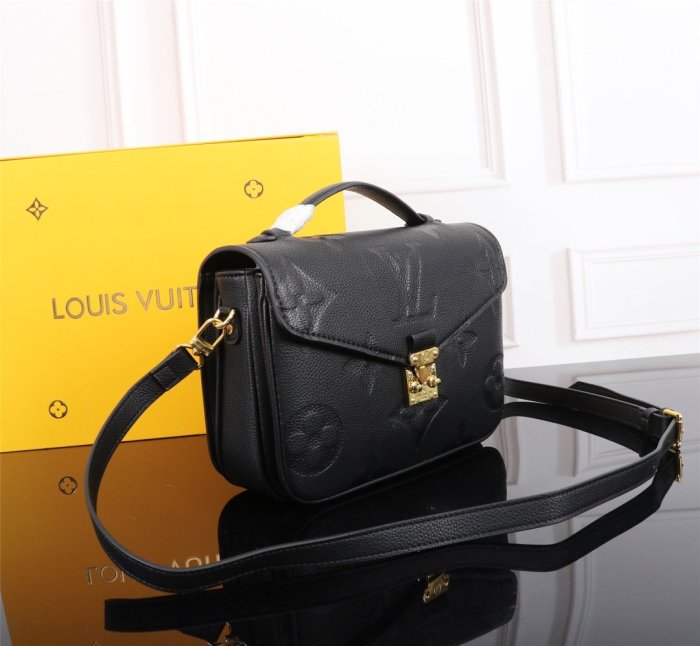 202111SS新作 Louis Vuitton ルイヴィトンレディース ショルダーバッグ スーパーコピー