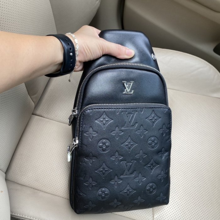 202111SS新作 Louis Vuitton ルイヴィトン ショルダーバッグ スーパーコピー
