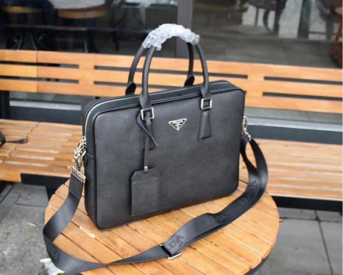 202111SS新作 Prada プラダ メンズ ハンドバックスーパーコピー
