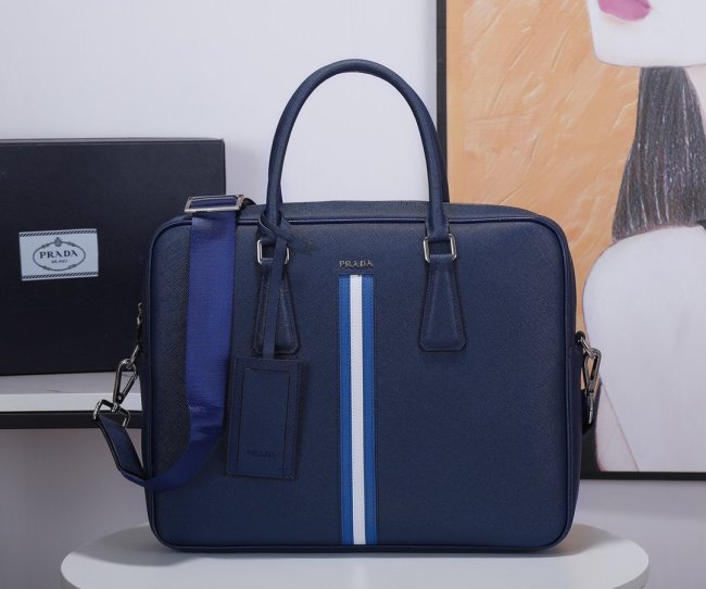 202111SS新作 Prada プラダ メンズ ハンドバックスーパーコピー