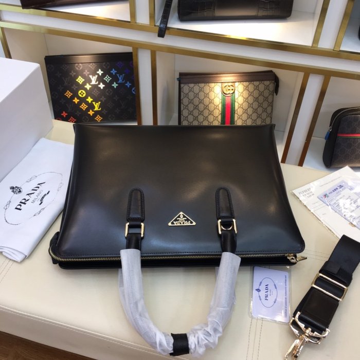 202111SS新作 Prada プラダ メンズ ハンドバックスーパーコピー