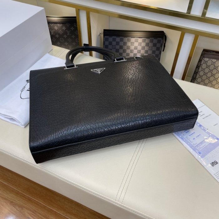 202111SS新作 Prada プラダ メンズ ハンドバックスーパーコピー