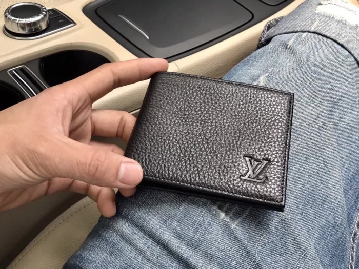 202111SSルイヴィトン LOUIS VUITTON 新作通販 短財布 スーパーコピー