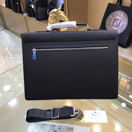 202111SS新作 Prada プラダ メンズ ハンドバックスーパーコピー