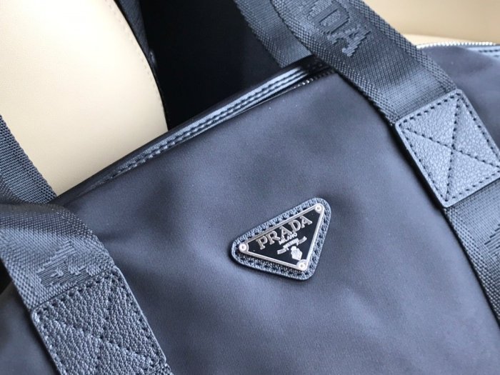 202111SS新作 Prada プラダ メンズ ハンドバックスーパーコピー