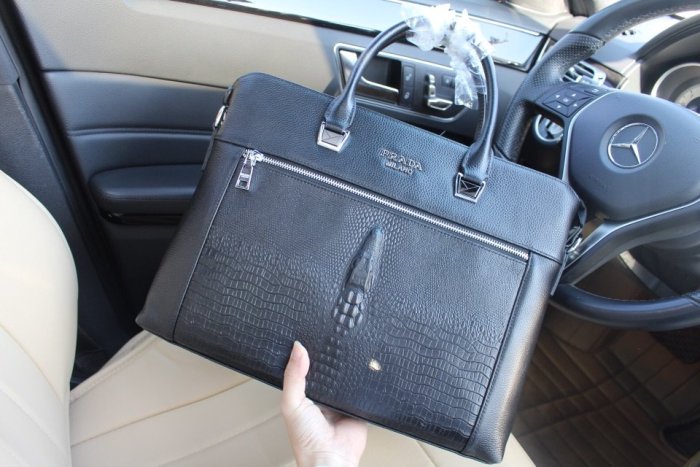 202111SS新作 Prada プラダ メンズ ハンドバックスーパーコピー