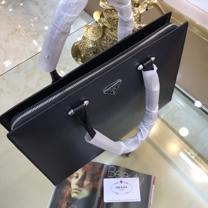 202111SS新作 Prada プラダ メンズ ハンドバックスーパーコピー