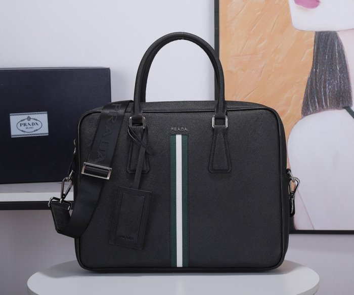 202111SS新作 Prada プラダ メンズ ハンドバックスーパーコピー