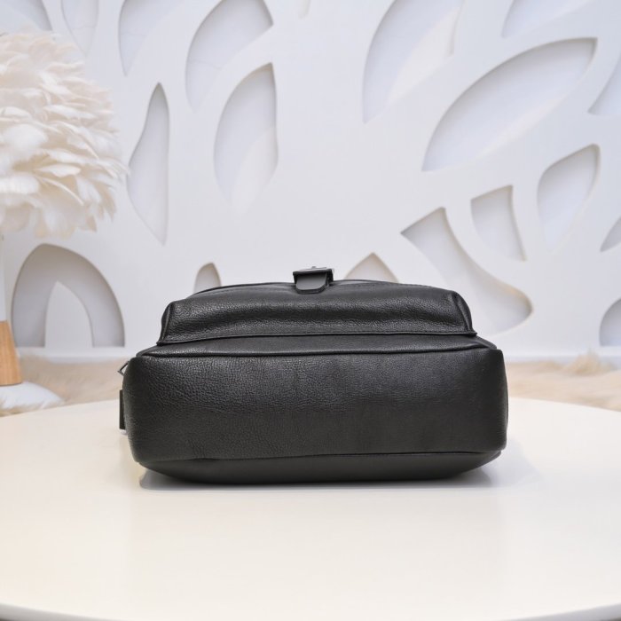 202111SS新作 Prada プラダ メンズ ショルダーバックスーパーコピー