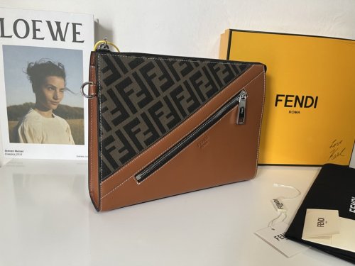 202111SS新作 FENDI フェンディ メンズ ハンドバックスーパーコピー