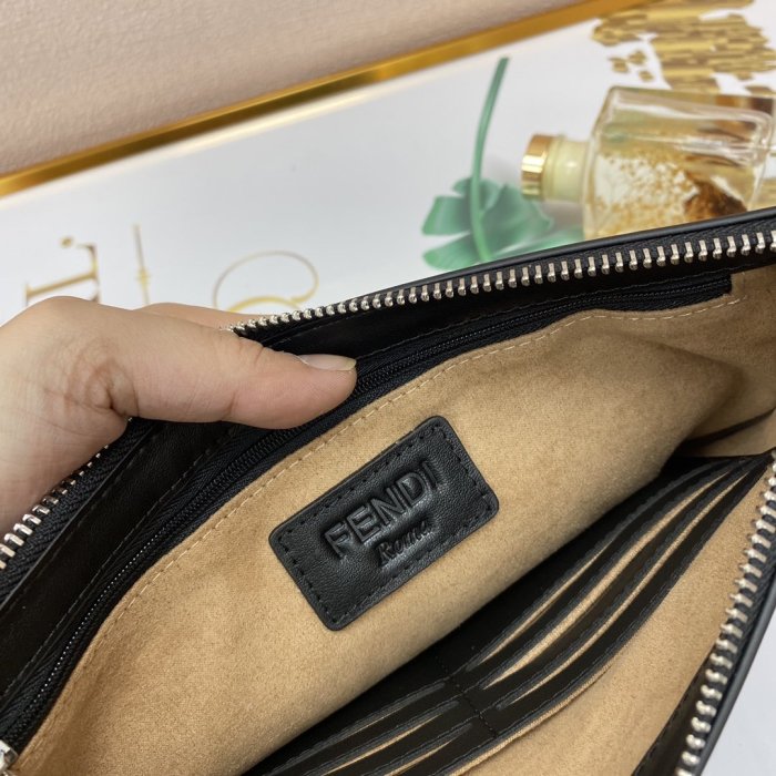 202111SS新作 FENDI フェンディ メンズ リュックバックスーパーコピー