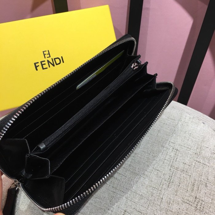 202111SS フェンディ FENDI 新作通販 長財布 スーパーコピー