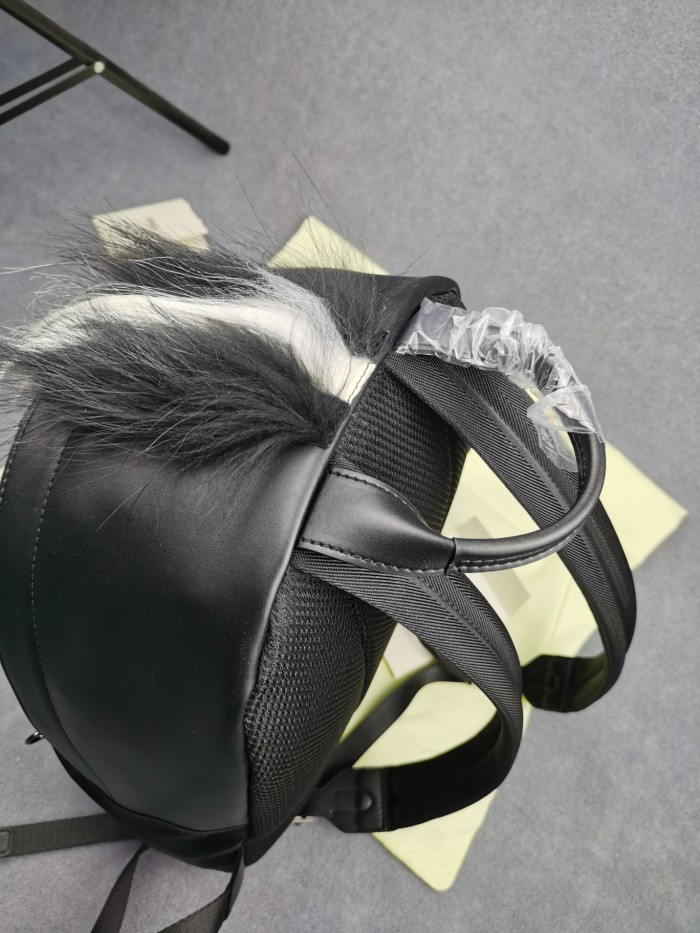 202111SS新作 FENDI フェンディ メンズ リュックバックスーパーコピー